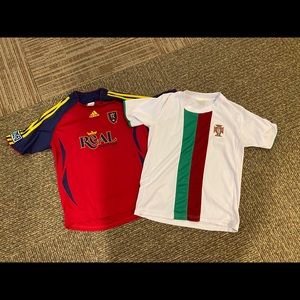 Youth soccer jerseys. XL